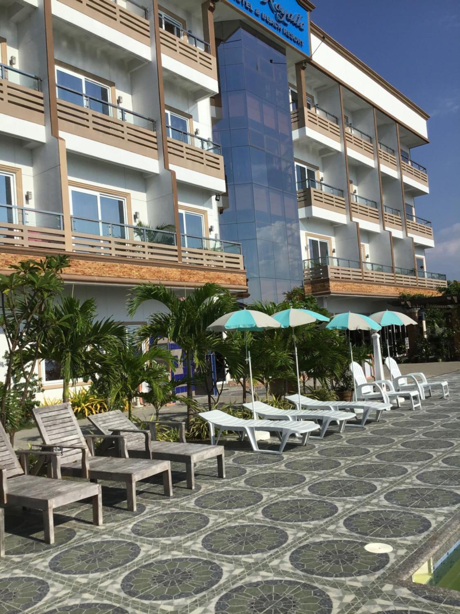 Em Royalle Hotel & Beach Resort San Juan  Luaran gambar