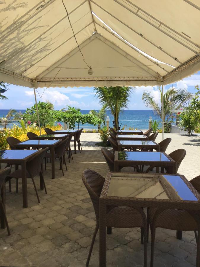 Em Royalle Hotel & Beach Resort San Juan  Luaran gambar